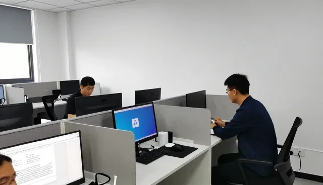 科技服务视角下的客户管理系统技术架构设计思路